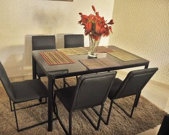 Villa In Agoè Lomé-Togo - Lomé - Dining room