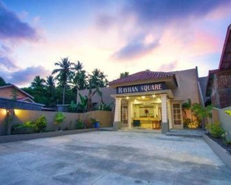 Rayhan Square Hotel - Benteng - Edificio