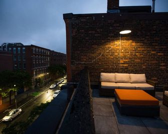 Amazing Location in Little Italy with Roof Deck - בוסטון - מרפסת