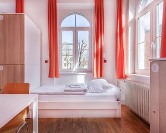 Hostel DIC - Ljubljana - Bedroom