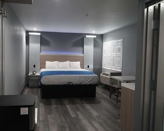 Travelodge by Wyndham Whittier - Whittier - Schlafzimmer