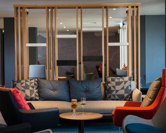 Holiday Inn Express Edinburgh - Leith Waterfront By IHG - אדינבורו - בר