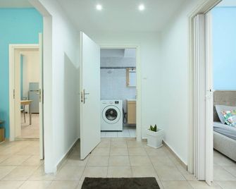 Nikea apartment near Piraeus port and metro st I - Nikaia