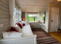 Adorable Cabin in the Countryside - Portlaoise - Living room