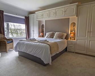 Larkhill House - Portrush - Bedroom