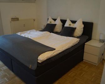 Hotel im Homburger Ländchen - Nümbrecht - Slaapkamer