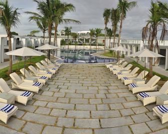 Grande Bay Resort and Spa Mamallapuram - Mahâballipuram - Patio
