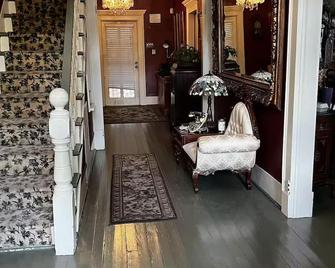 Commodore Bed & Breakfast / Green Room - Bainbridge - Escadas