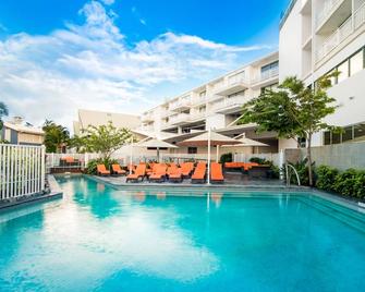 Airlie Beach Hotel - Airlie Beach - Pool