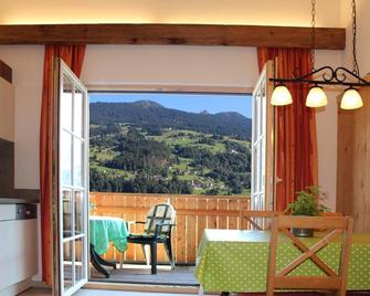 Haus Luisa by Pferd auf Wolke - Tschagguns - Balcon