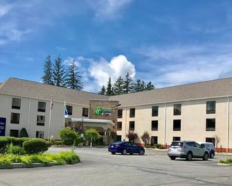 Holiday Inn Express Hotel & Suites Great Barrington - Great Barrington - Edificio