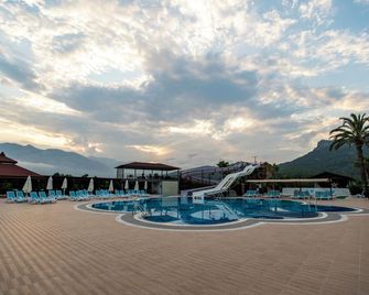 Miramor Garden Resort - Kemer - Uima-allas