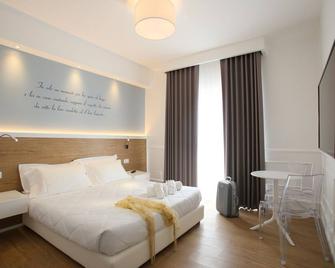 Hotel Le Ginestre Family & Wellness - Vieste - Bedroom