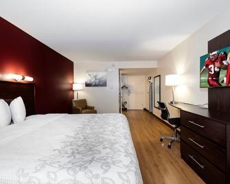 Red Roof Inn Plus+ Tuscaloosa - University - Tuscaloosa - Bedroom