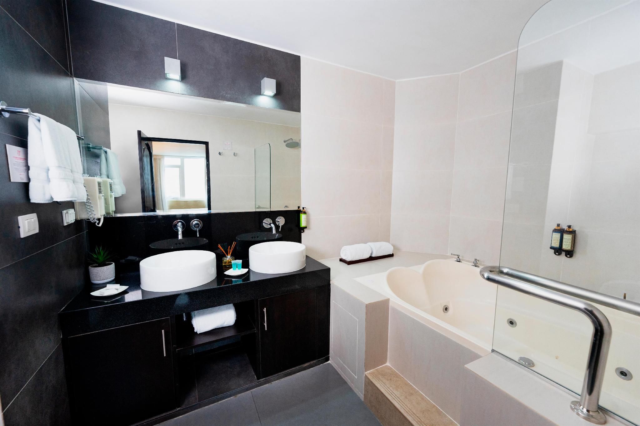 Best Western Trujillo - טרוחיו - סלון