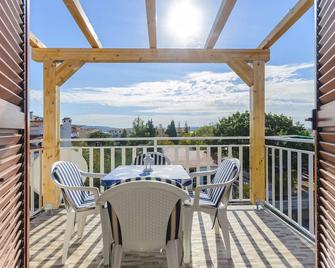 Apartments Summertime - Srima - Balcony