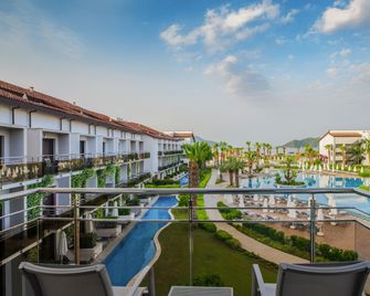 Akra Fethiye Tui Blue Sensatori - Fethiye - Pool