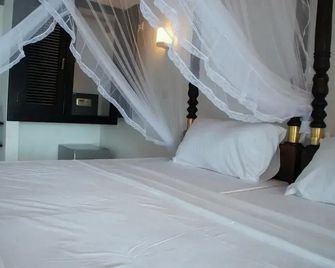 Ritas Hotel - Hikkaduwa