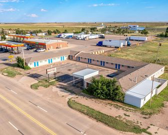 Hotel O Longhorn Boise City Ok - Boise City - Edificio