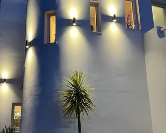 Palm View Guesthouse-Adults only - Praia da Luz - Building