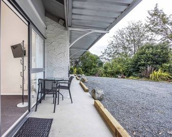 Sun Valley Motel - Unit 5 (1 bedroom) - Wellsford - Balcony