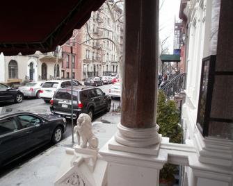 Hotel 17 - New York - Cảnh ngoài trời
