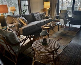 Waterfront, Cozy, 5-star Lodge on PA Delaware River & Canal, Birders Delight - Morrisville (Bucks County) - Lounge