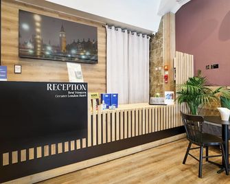 Best Western Greater London Hotel - Ilford - Front desk