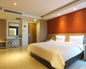 Kampioen Bed & Breakfast - Bandung - Bedroom
