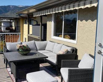 Mountain View Villa with Saltwater Pool - Oliver