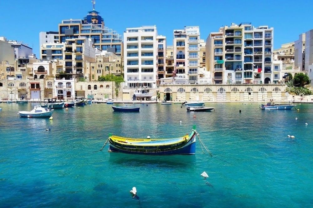 Modern Apartment in the Best Location, Perfect for Families - Tas-Sliema - Extérieur