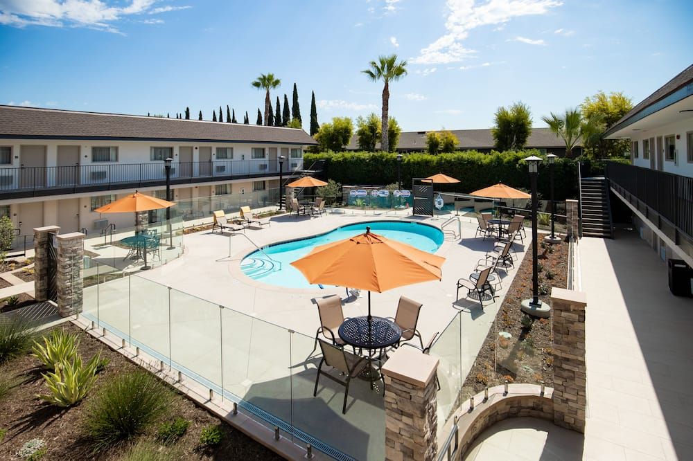 Orange Grove Inn - Tustin - Pool