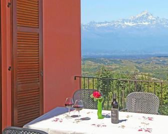 Agriturismo Al Brich - Monforte d'Alba - Balcony