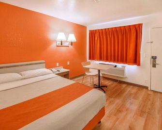 Motel 6 Huntsville Tx - Huntsville - Schlafzimmer