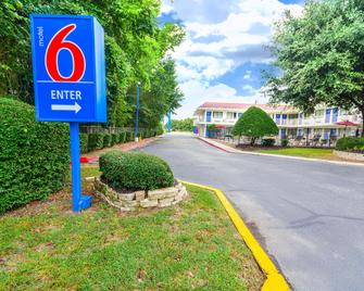 Motel 6 Huntsville Tx - Huntsville - Budynek