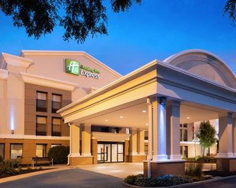 Holiday Inn Express Indianapolis Airport By IHG - Plainfield - Edificio