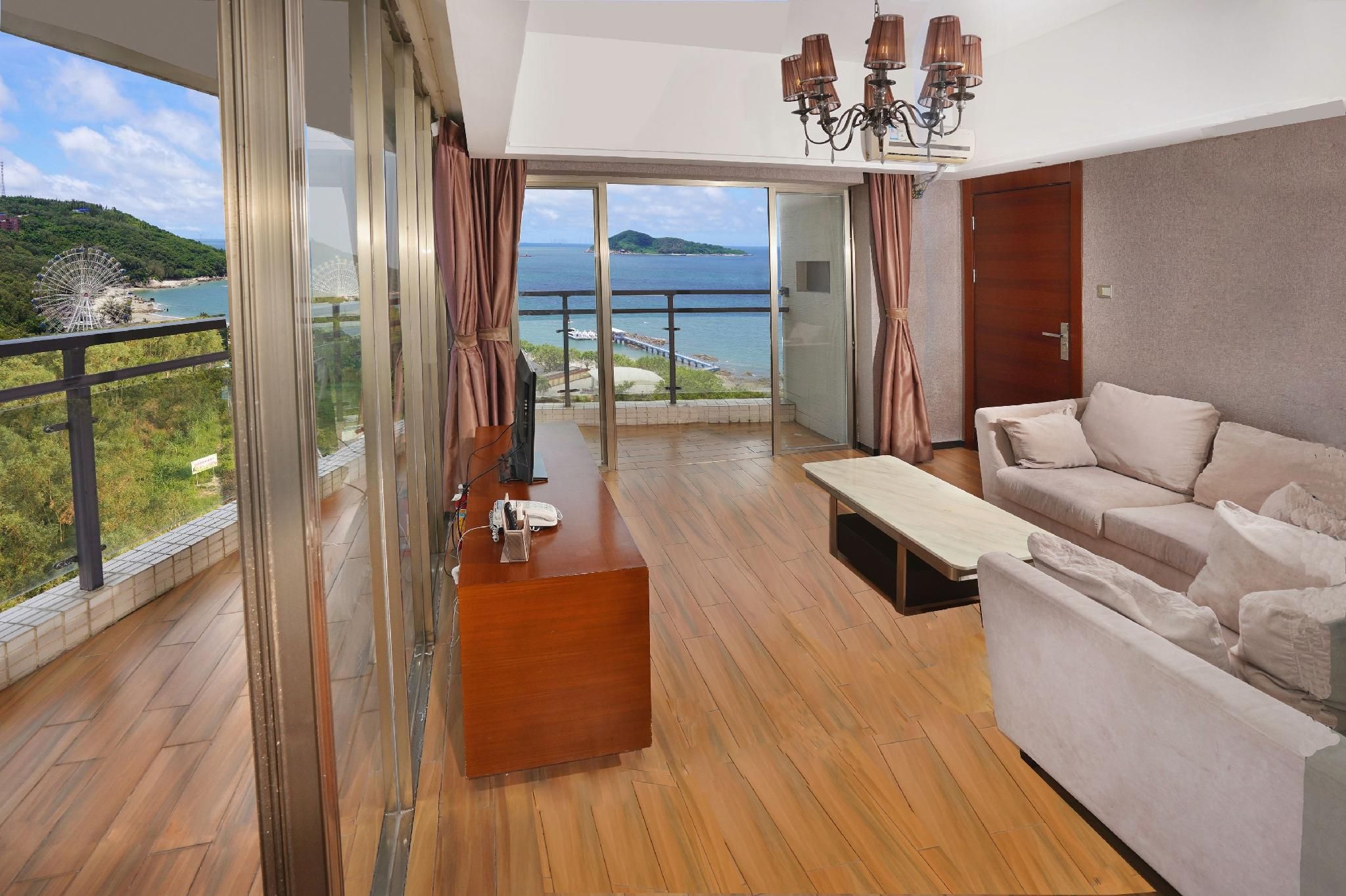 Galaxy Bay Hotel - Yangjiang - Вітальня