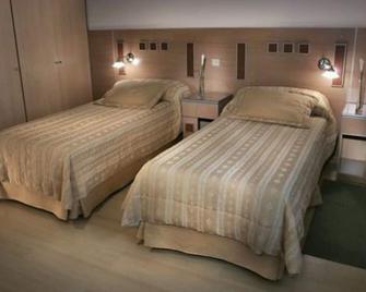 Condor Suites Apart Hotel - Mendoza - Bedroom