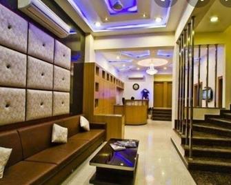 Hotel Durga Silverline - Jodhpur - Front desk
