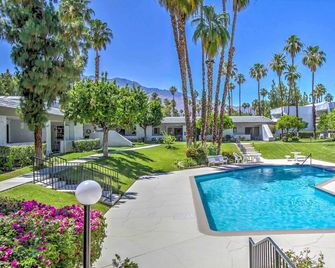 Heated Pool Access: Palm Springs Vacation Rental - Palm Springs - Pool