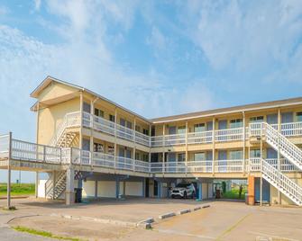 Budget Inn By OYO Corpus Christi Beach - Corpus Christi - Edificio
