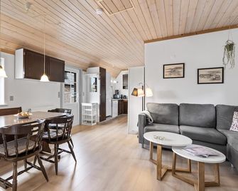 Amazing Apartment In Hvide Sande - Hvide Sande - Eetruimte