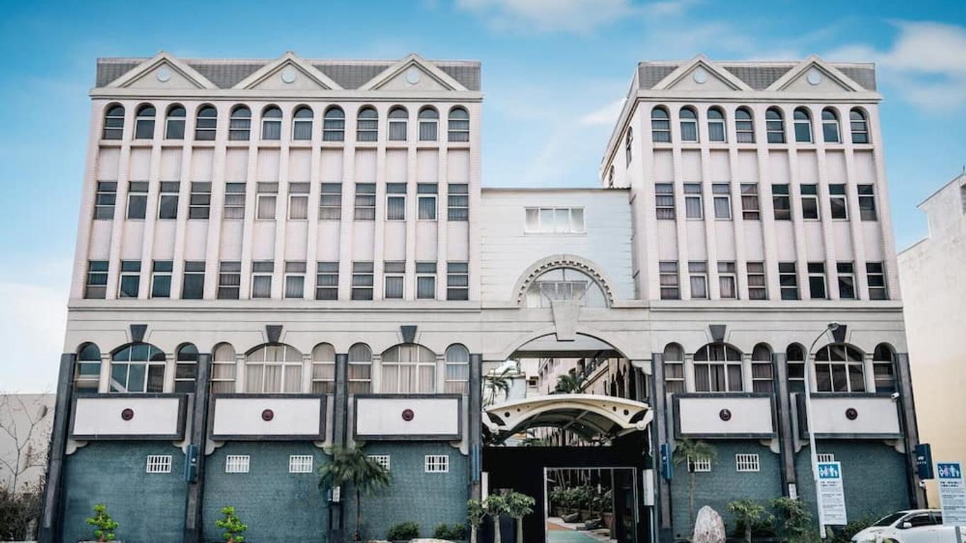 إيست كوست هوتل