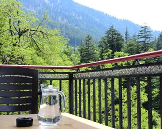 Rest N Ramble - Manali - Balkon