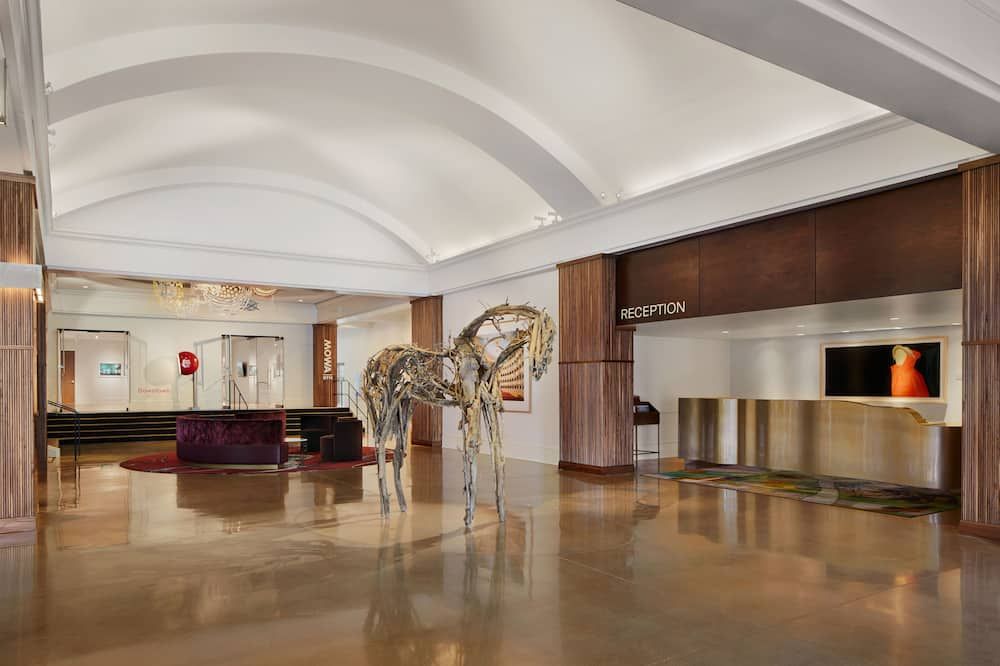 Saint Kate - The Arts Hotel - מילווקי - לובי