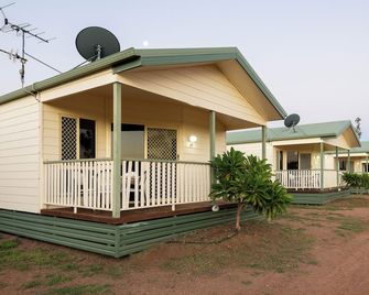 Longreach Tourist Park - Longreach - Building