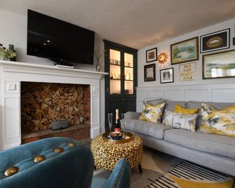 Cragside, Aldeburgh - Aldeburgh - Living room