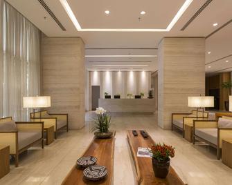 Hilton Garden Inn Belo Horizonte - בלו הוריזונטה - לובי