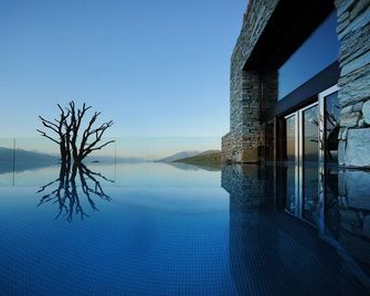 Tratterhof Mountain Sky Hotel - Maranza - Pool