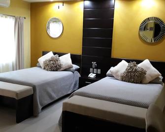 Luxury Hotel Inn - Peñita de Jaltemba - Bedroom